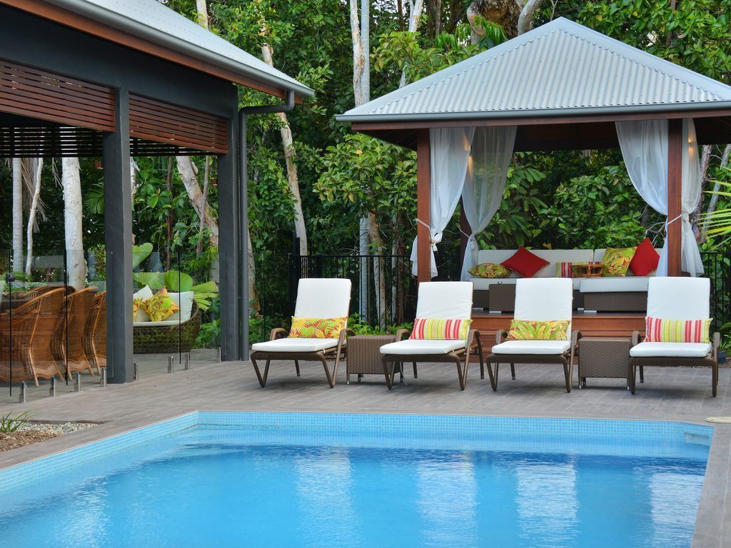 The Bahama House Port Douglas Luxury