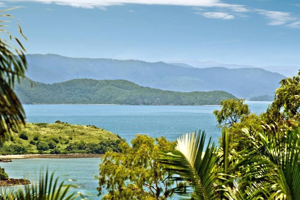 Blue Water Views 3 - Beautiful Apartment on Hamilton Island