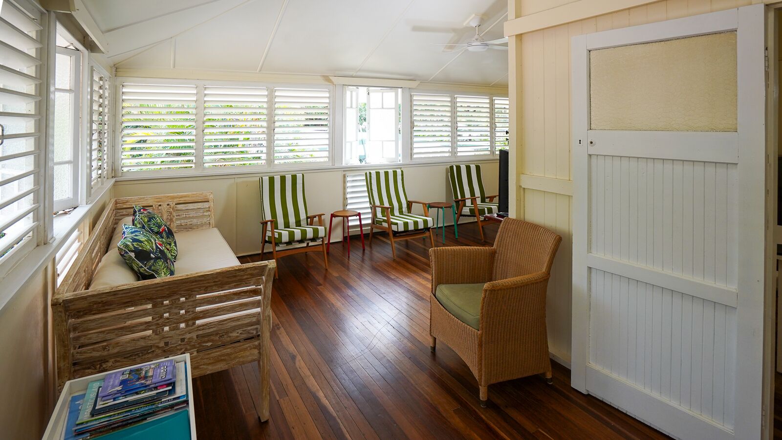 Stay in a Classic "queenslander"