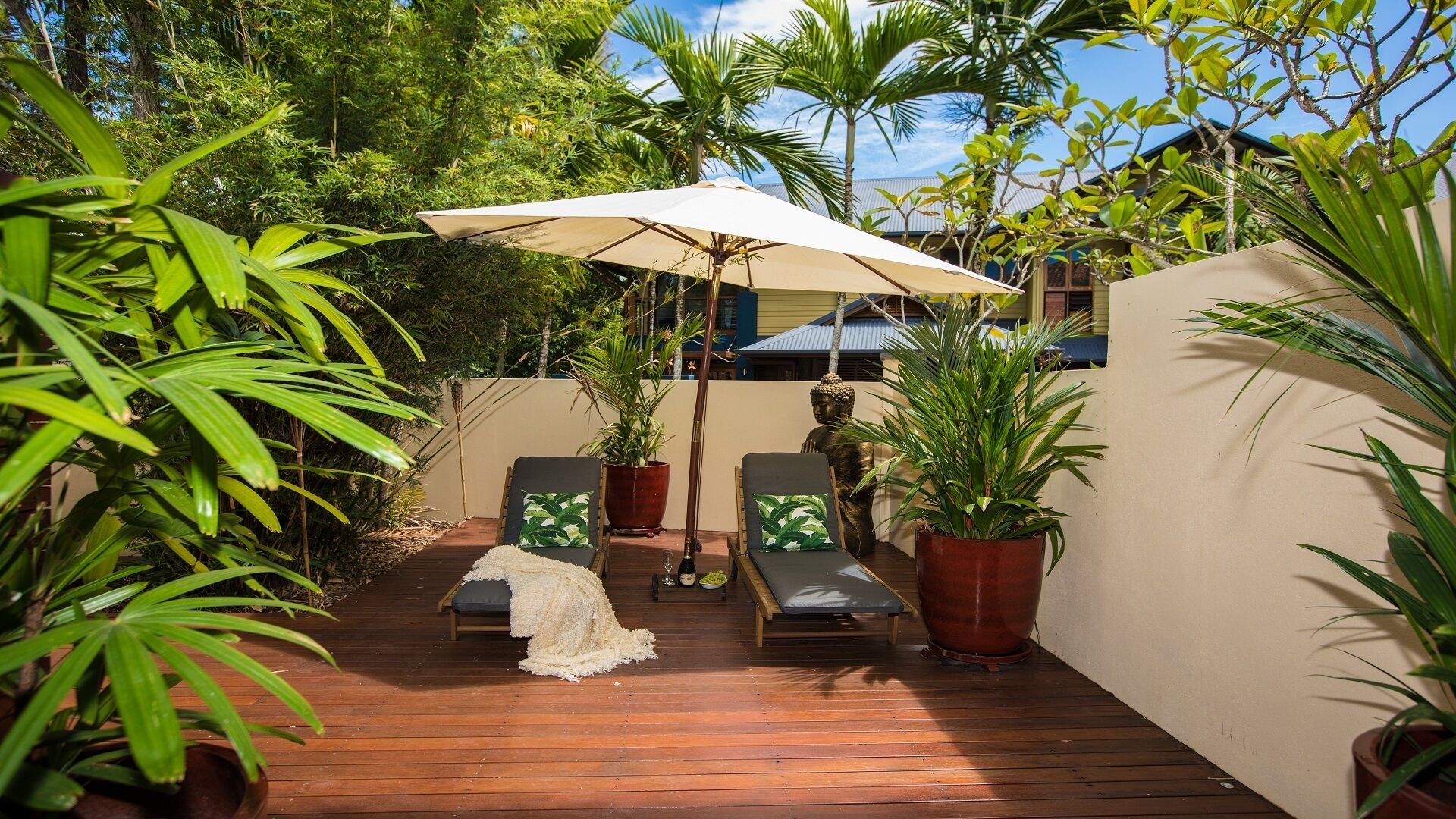 Bali Beach Villa - Port Douglas