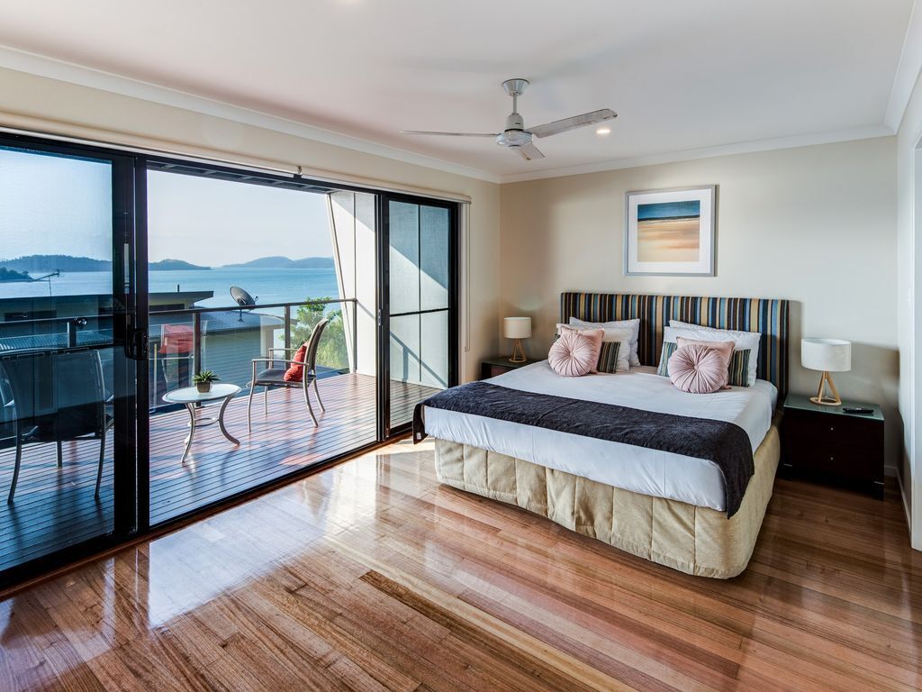 Shorelines 26 - Seaview Apartment on Hamilton Island