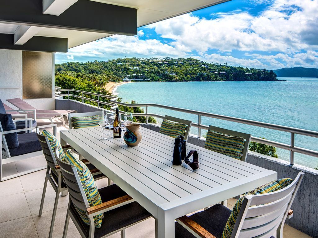 Frangipani 207 - Beachfront Apartment on Hamilton Island