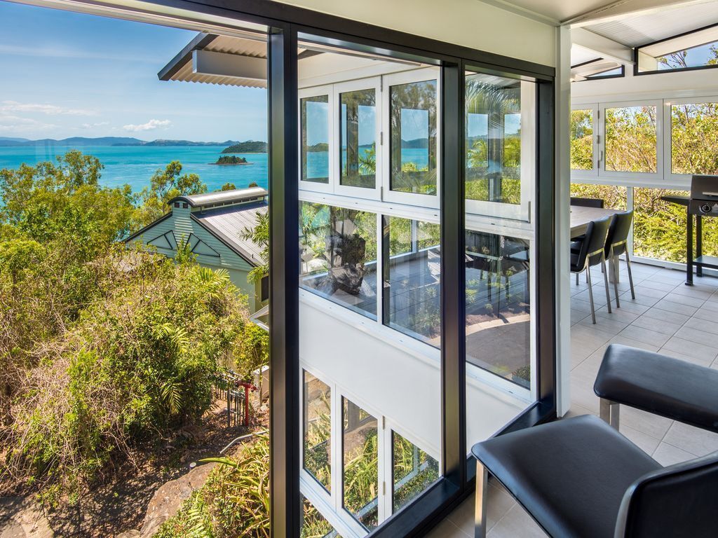 Oasis 3 - Oasis 3 on Hamilton Island