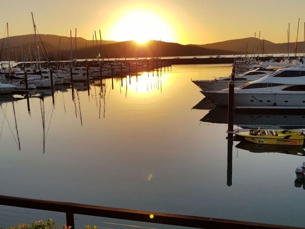 Daydreaming Airlie Beach Water Views & Moments to Boardwalk