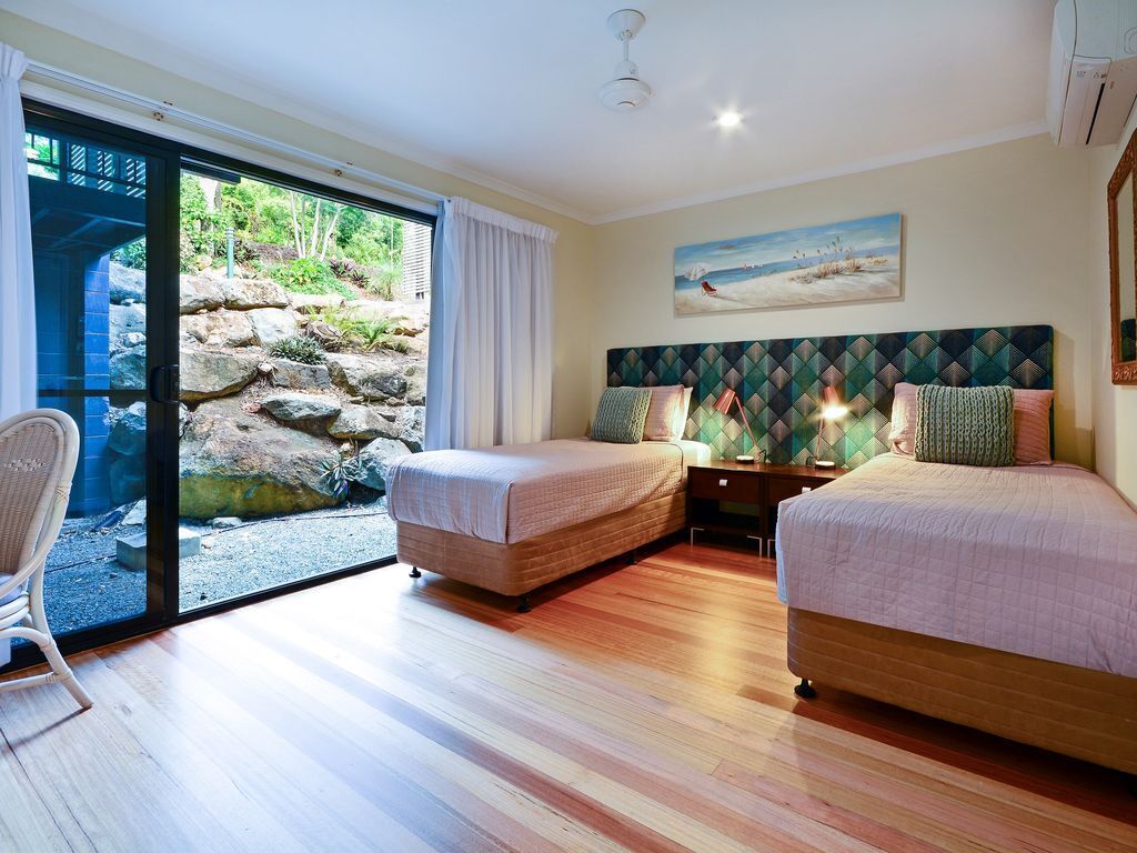 Panorama 15 - Seaview Apartment on Hamilton Island