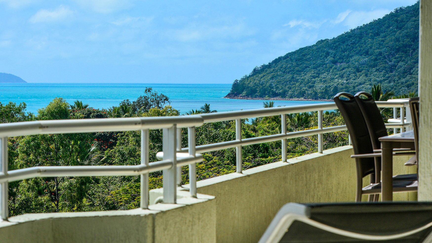 Ponciana 101 Hamilton Island Centrally Located 3 Bedroom, Plus Buggy