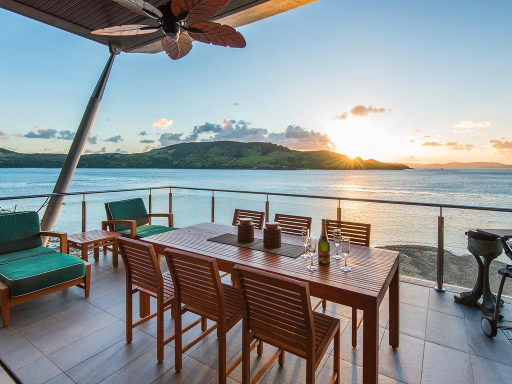 Yacht Club Villa 19 on Hamilton Island