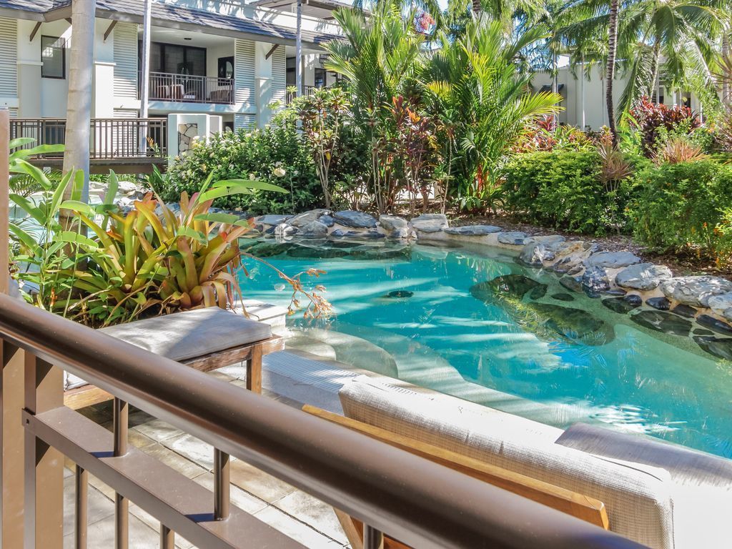 Swim Out 146 | Sea Temple Port Douglas