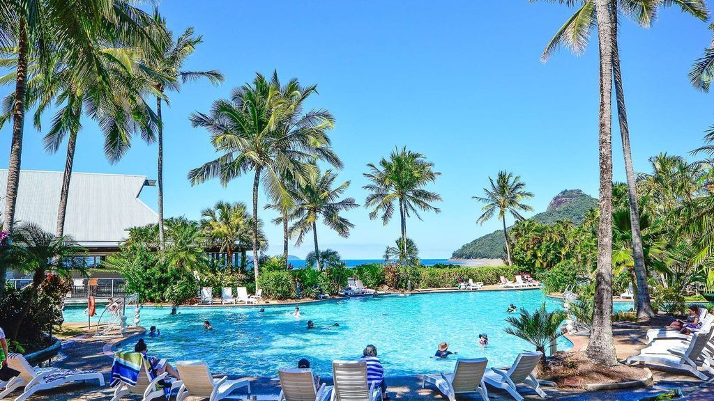 Poinciana 008 - Hamilton Island