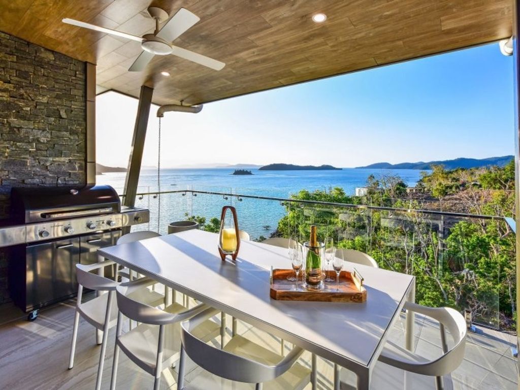 Hidden Cove 17 , Hamilton Island