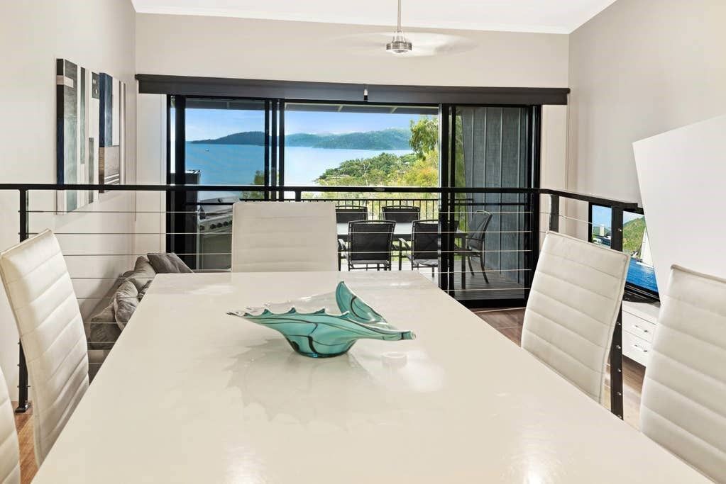 Panorama 7 - Seaview Apartment on Hamilton Island