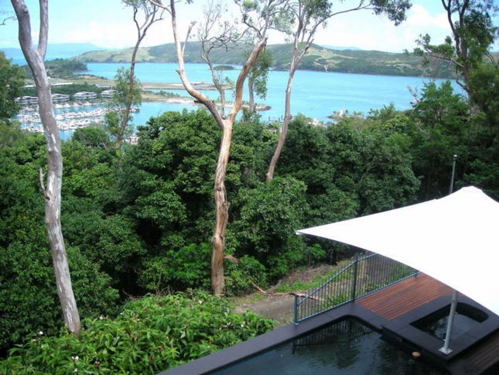 The Cowries – Hamilton Island