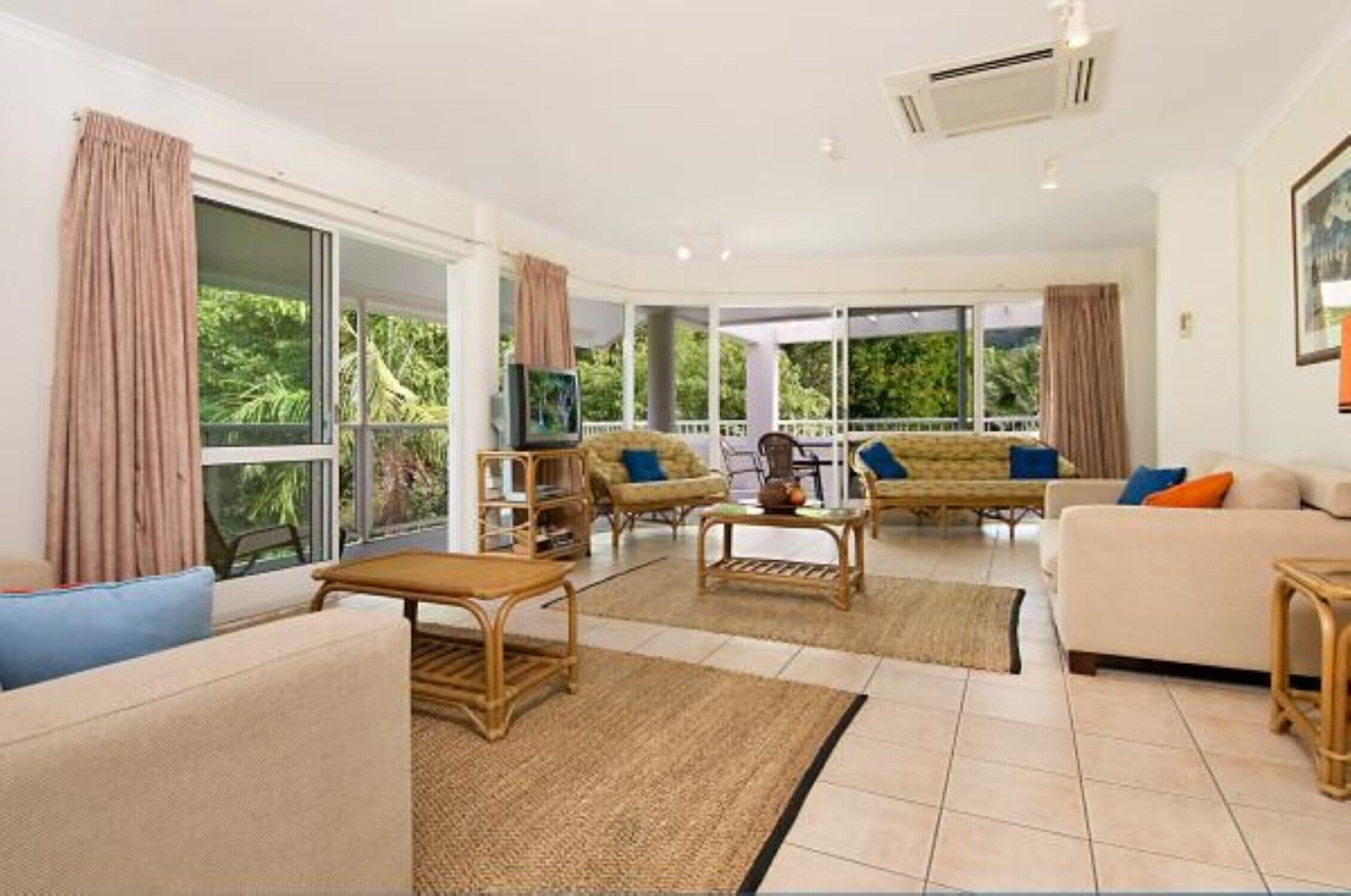 Palm Cove Penthouse Accommodation