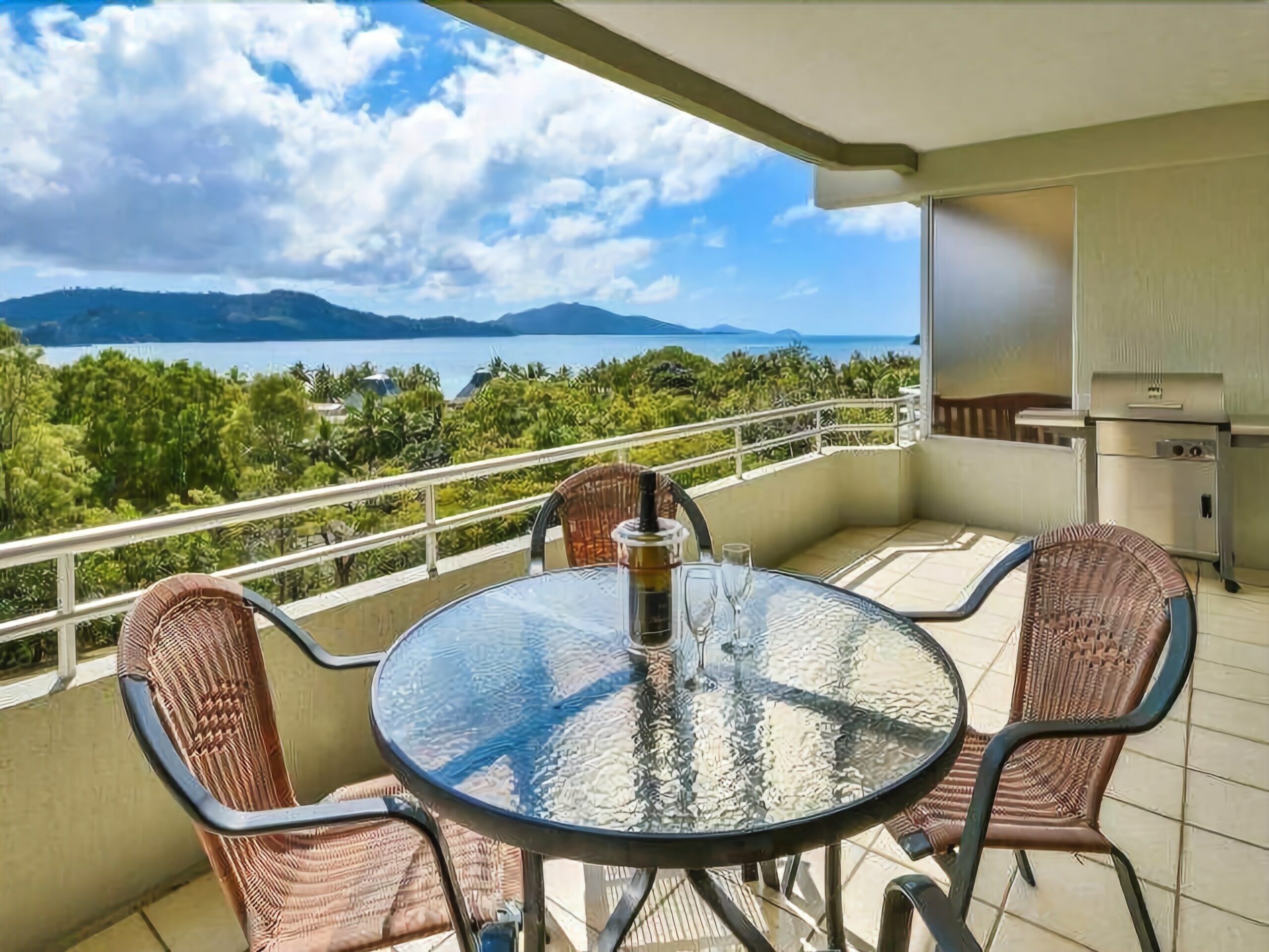 Poinciana 107 - Hamilton Island