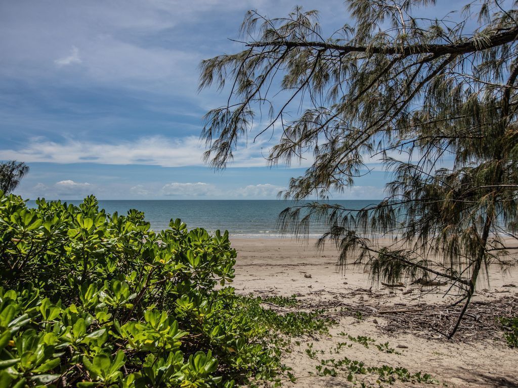 Beachfront - Tali Tiga Port Douglas