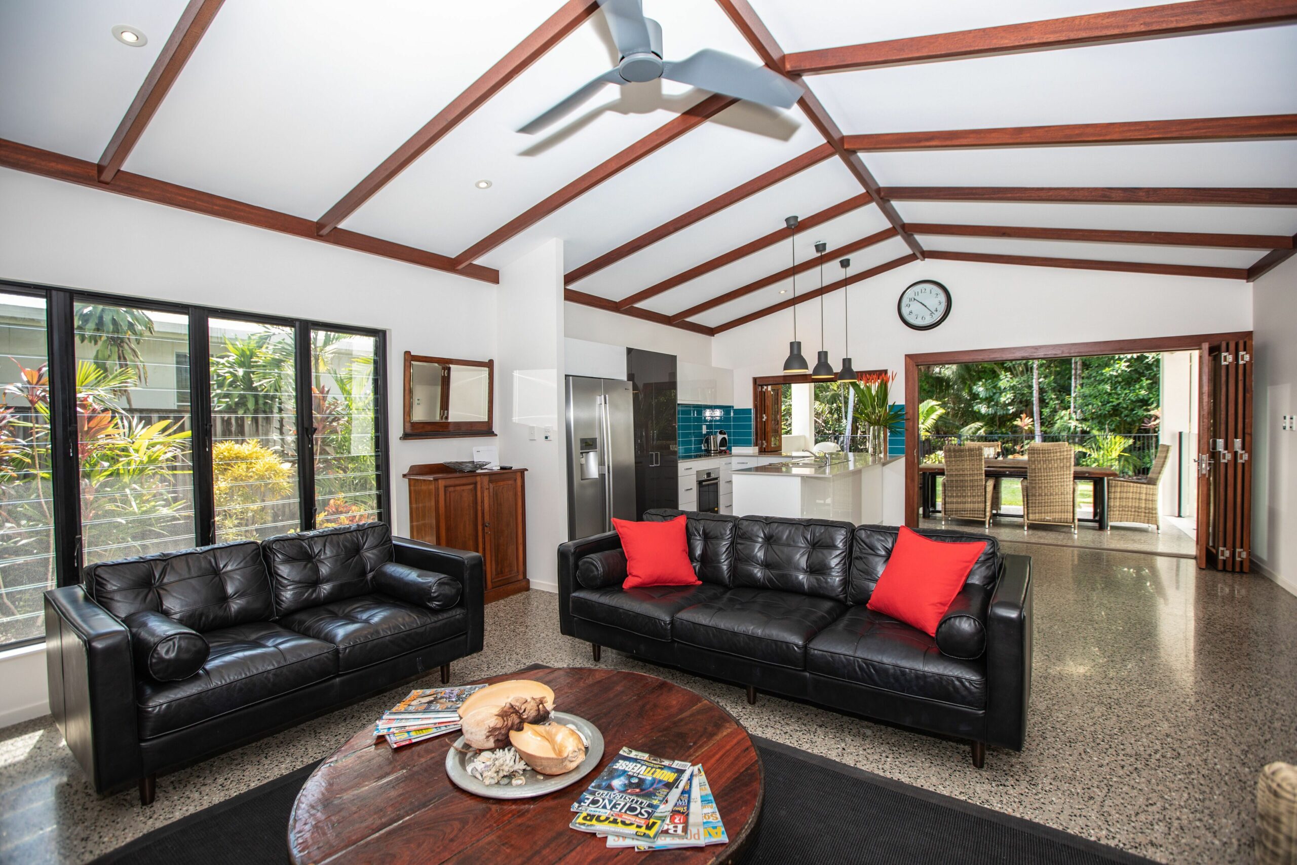 Cowrie Beach House Port Douglas