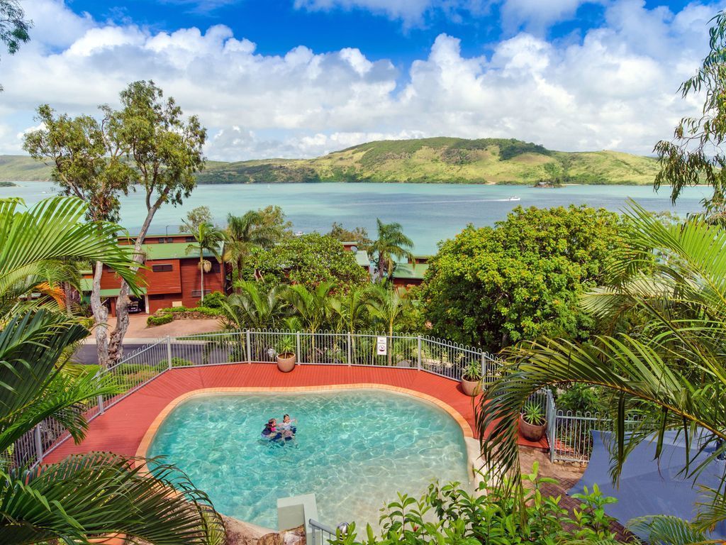 Heliconia 1 Hamilton Island 3 Bedroom Ocean View Spacious Holiday Accommodation