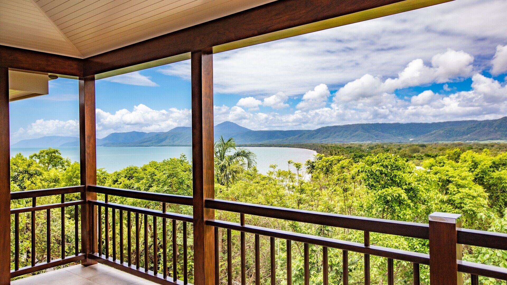 Bangalow - Luxurious Residence Port Douglas