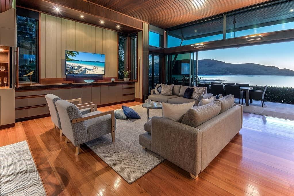 Yacht Club Villa 13 - Stunning Seaview Villa on Hamilton Island