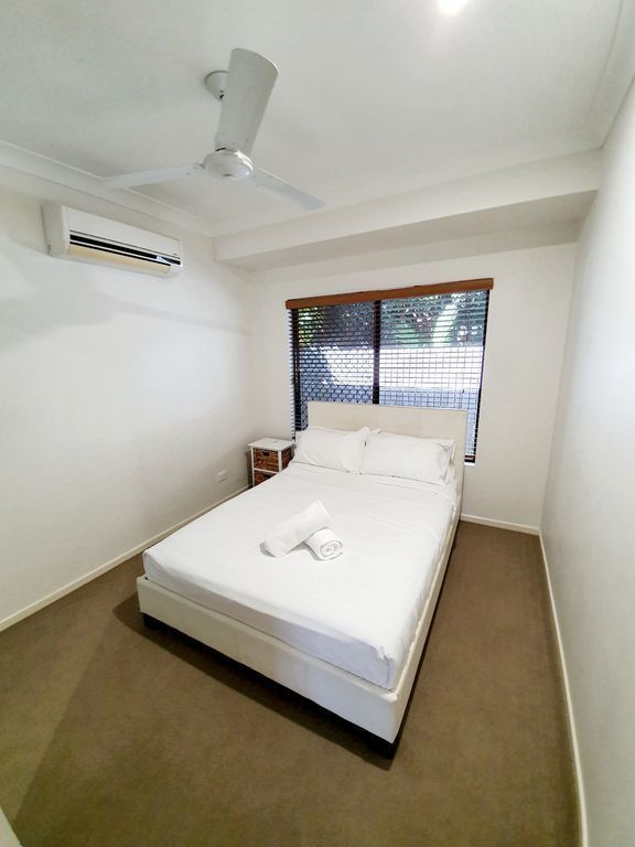 Central Private 3 Bedroom House Netflix Supplied. Self Check IN