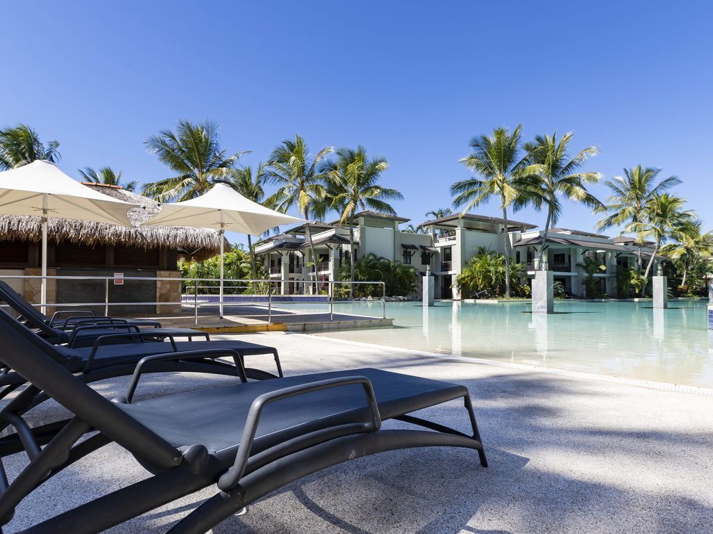 Sea Temple Port Douglas 2 Bedroom Swimout