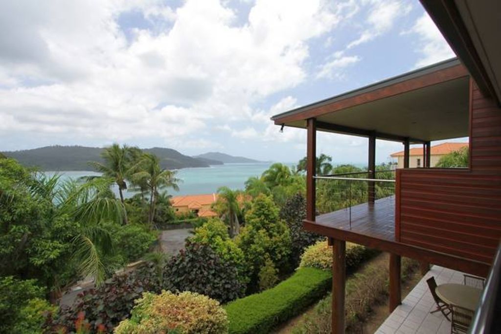 Whitsunday Views 3 - Hamilton Island