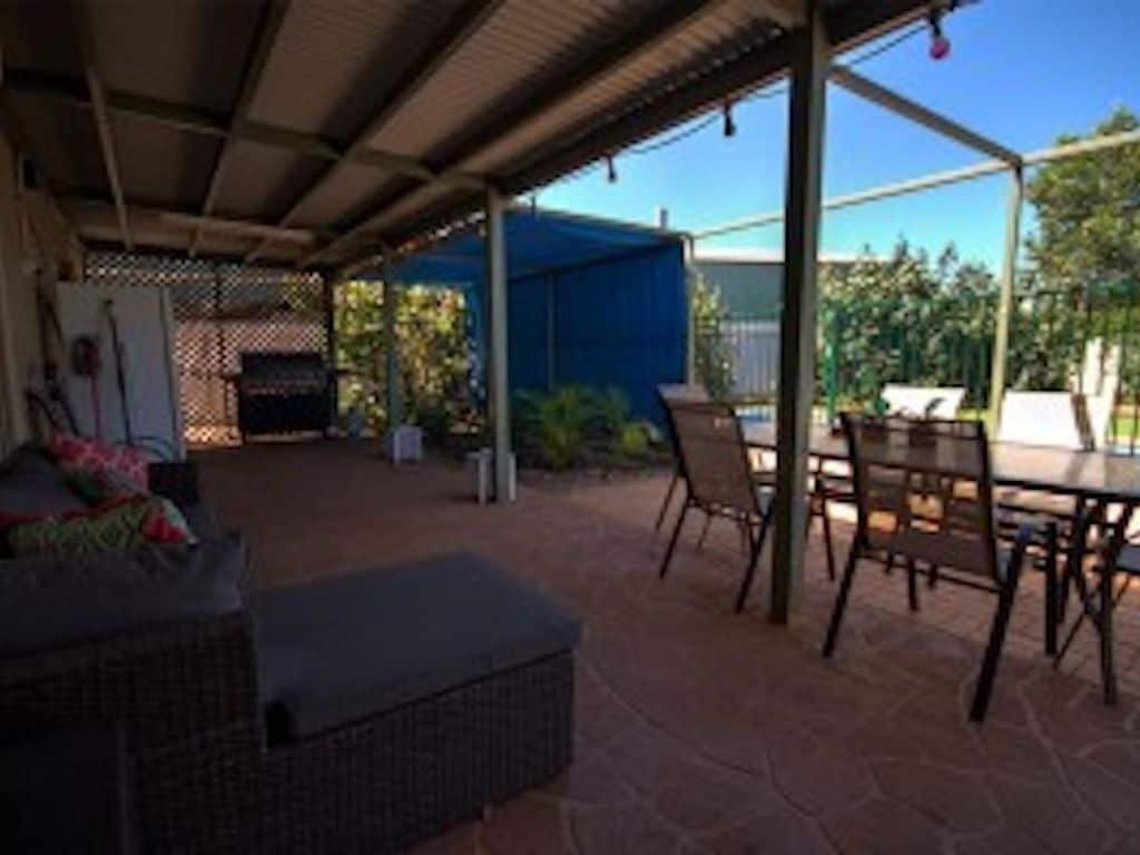 Funky Bright House With Great Plunge Pool