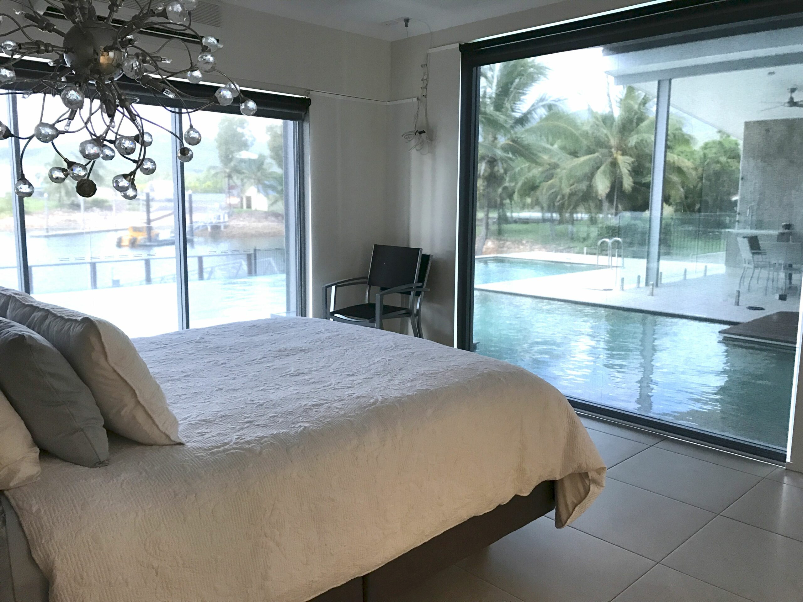 HARBOURSIDE LUXURY AT PORT HINCHINBROOK