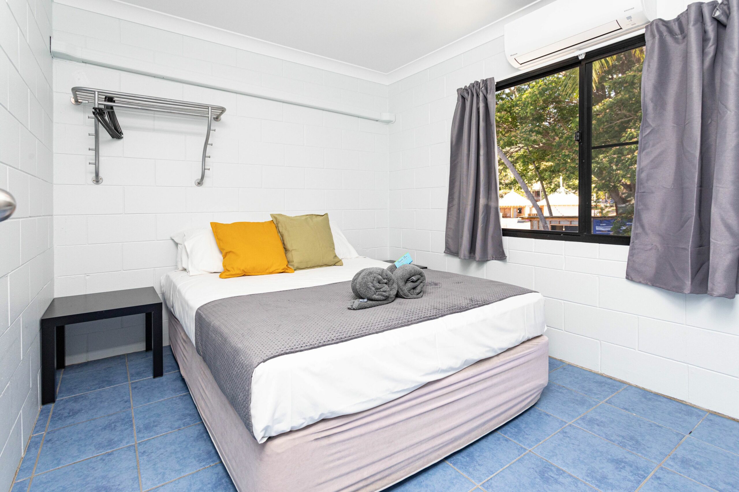 Airlie Sun & Sand Accommodation 6