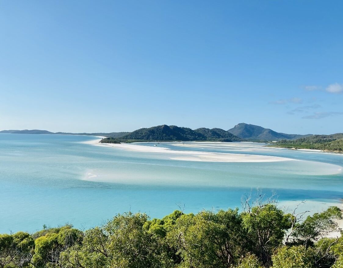 2 Bedrooms&1bathrooms&living Area in Luxury Whitsunday Home- 4.5km From Beach