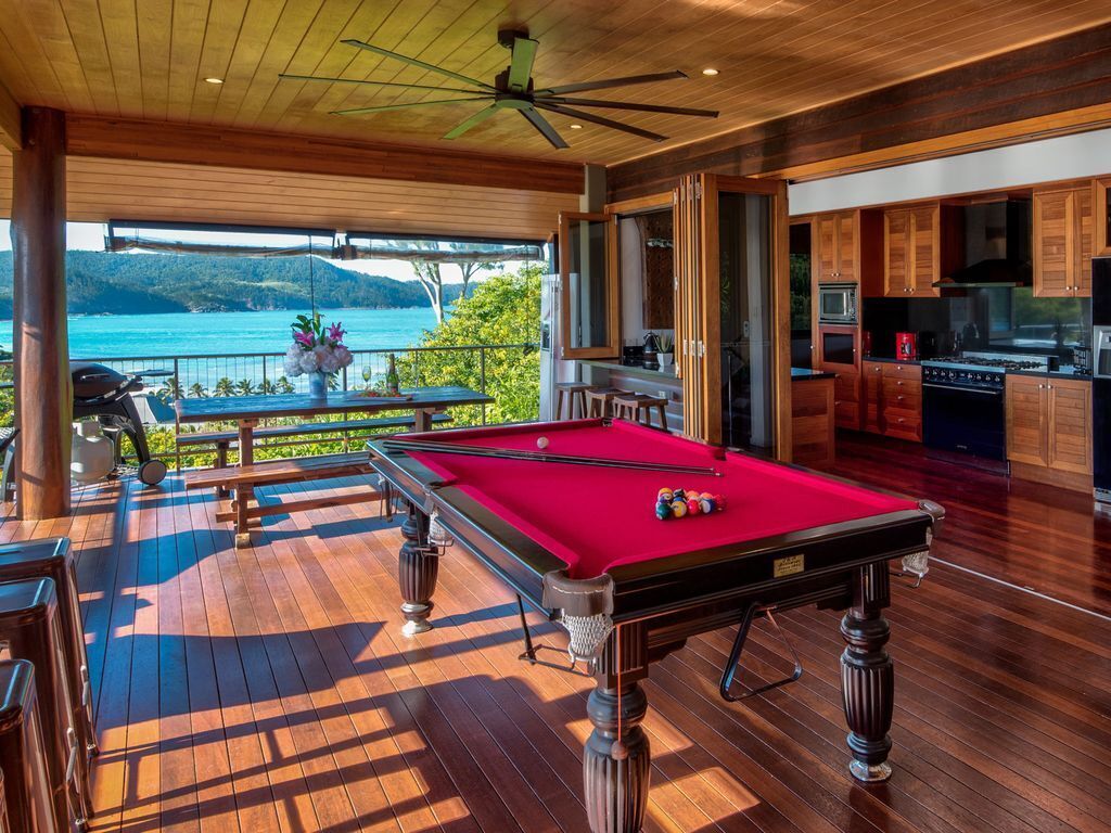 Uisce Luxury Holiday House Jacuzzi Pool Table Cinema Premium Foxtel 2 Buggies