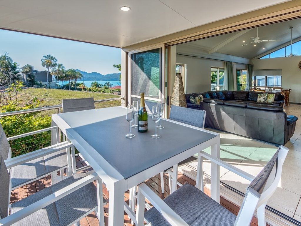 Cooinda 6 on Hamilton Island by Hamorent