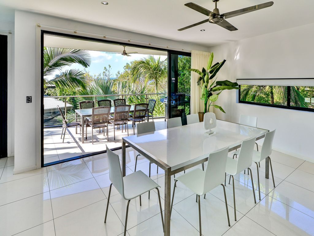 Pinnacle 10 - Garden View Apartment on Hamilton Island