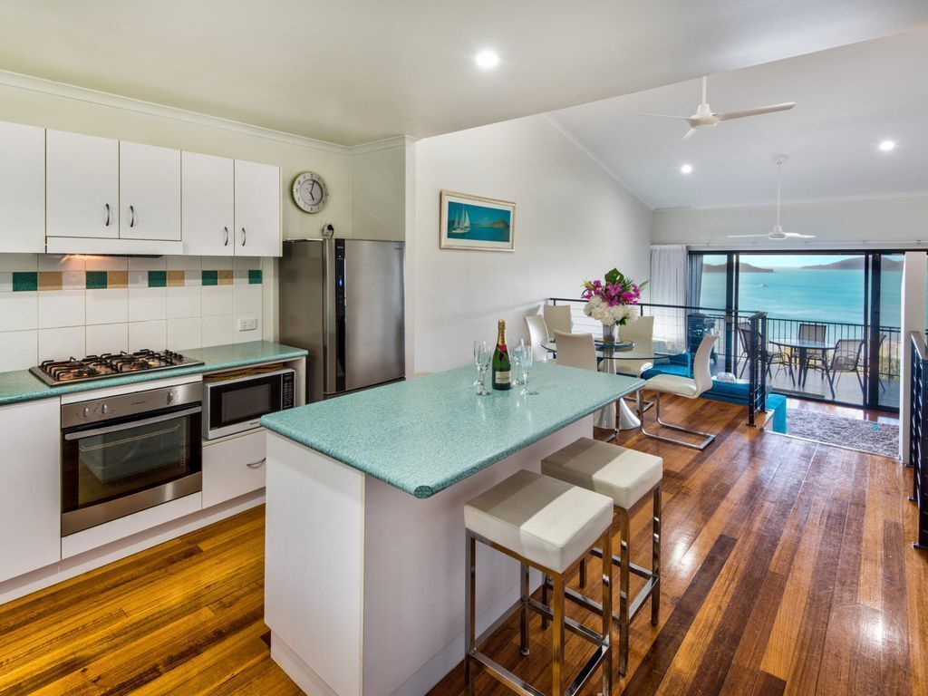 3 The Panorama Hamilton Island 2 Bedroom 2 Bathroom Ocean View Modern Apartment