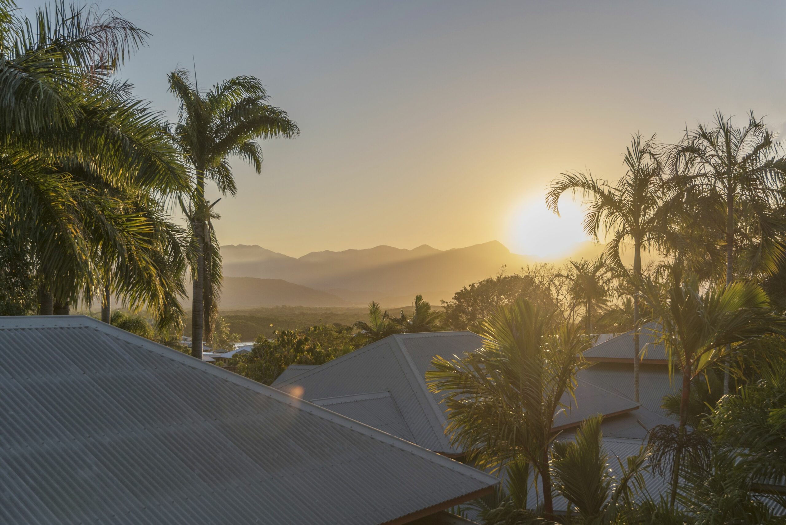 Amber Villa Port Douglas in the Heart of Town Newly Refurbished