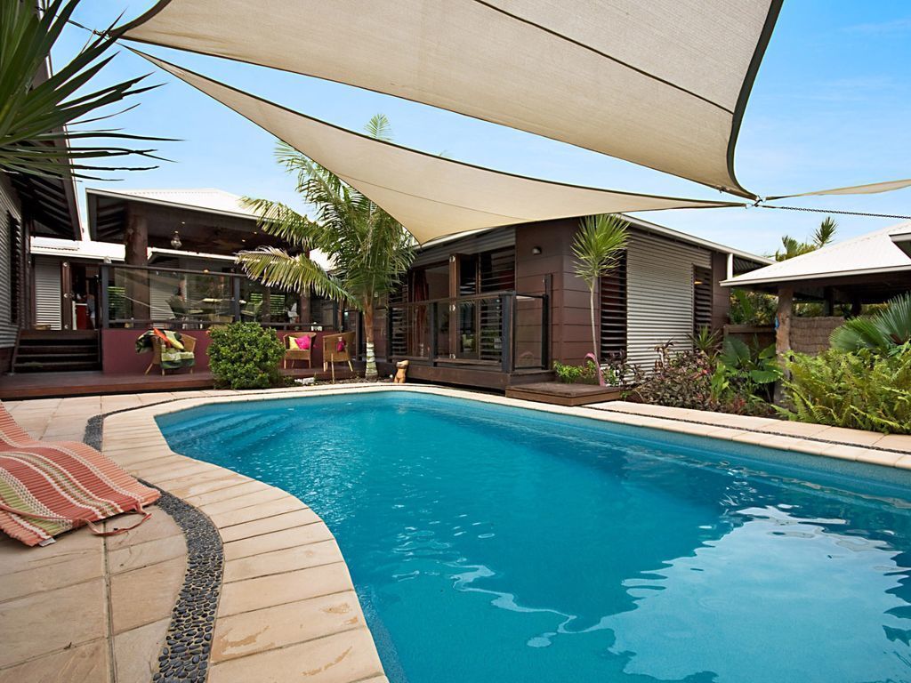 Banyak Villa - Horseshoe Bay, QLD