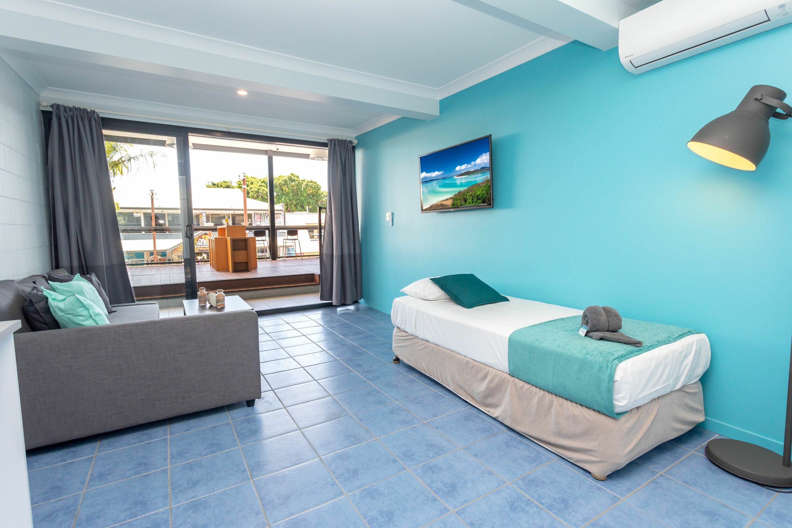 Airlie Sun & Sand Accommodation 2