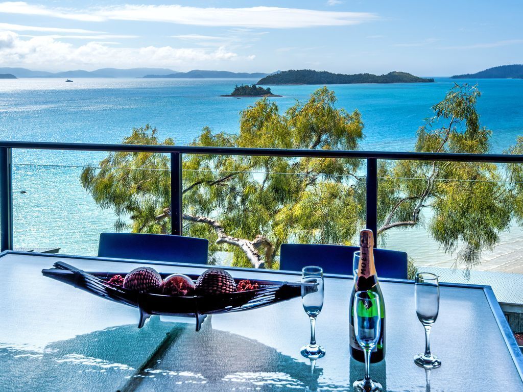 Shorelines 14 - Seaview Apartment on Hamilton Island