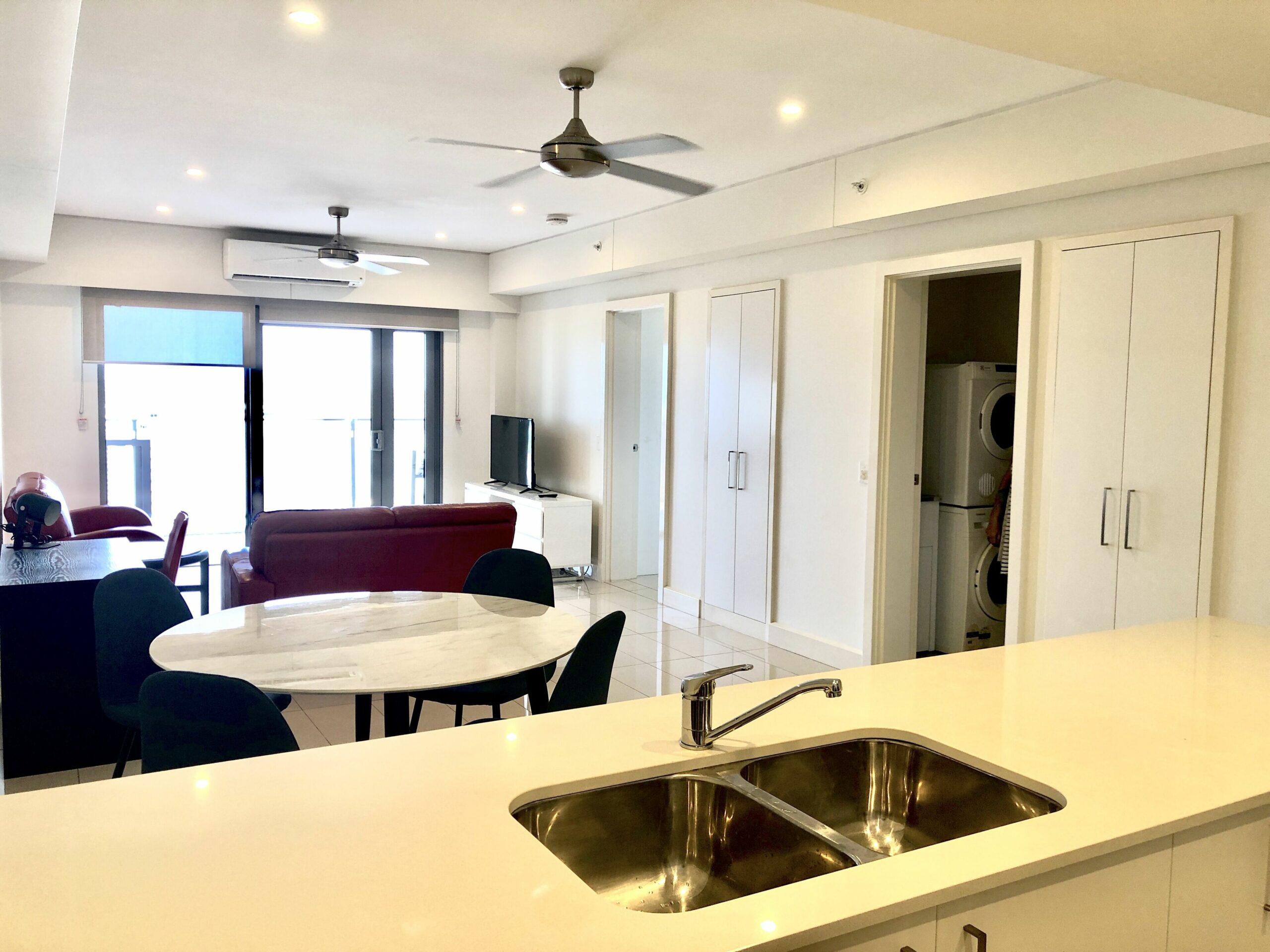 Darwin City Apartment With Harbour Views