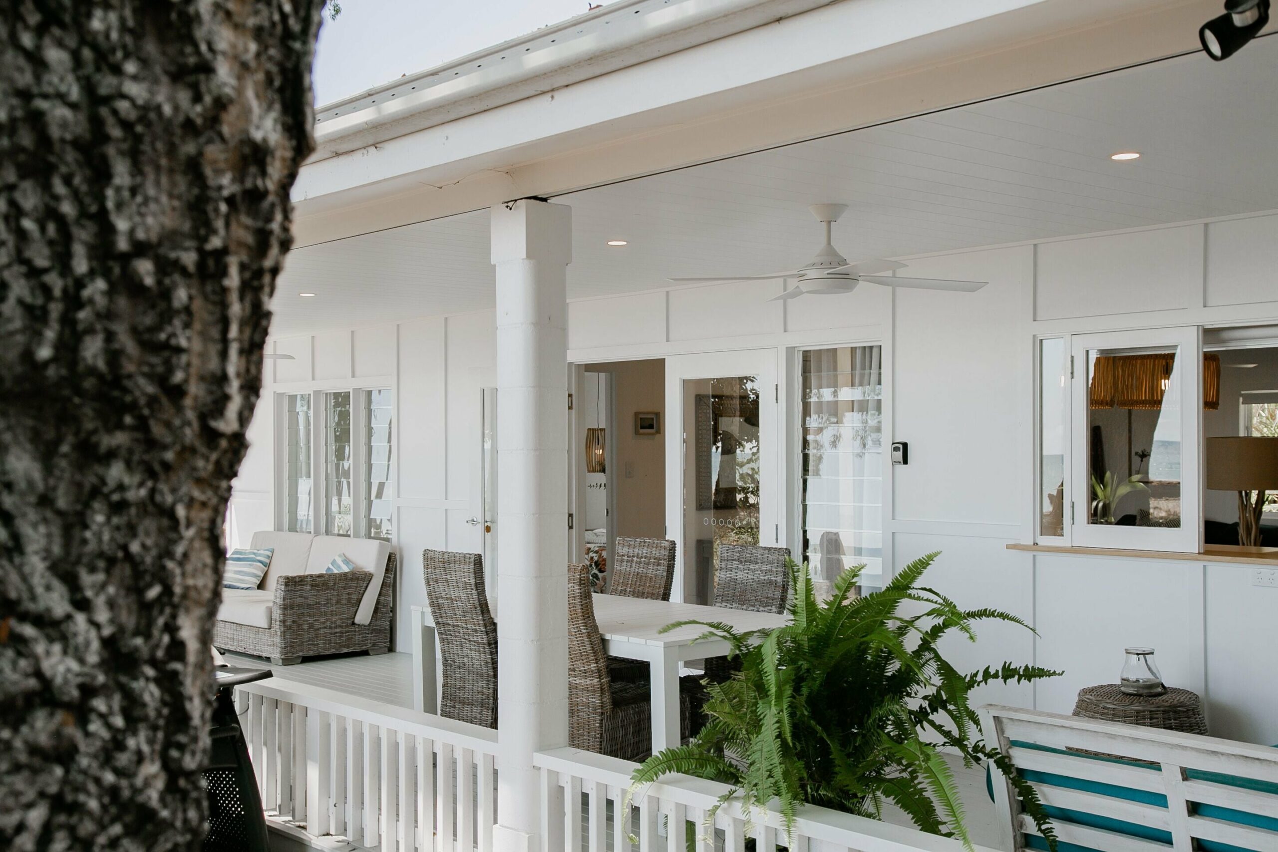 Beachfront Cottage on the World Famous 4 Mile Beach, Port Douglas