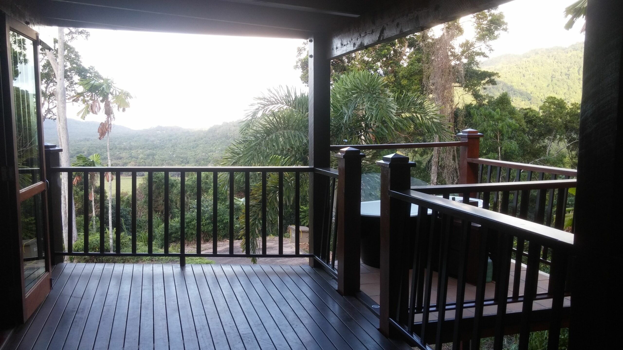 Daintree Holiday Homes - Yurara - Ocean Views With Luxury Spa Bath for Two