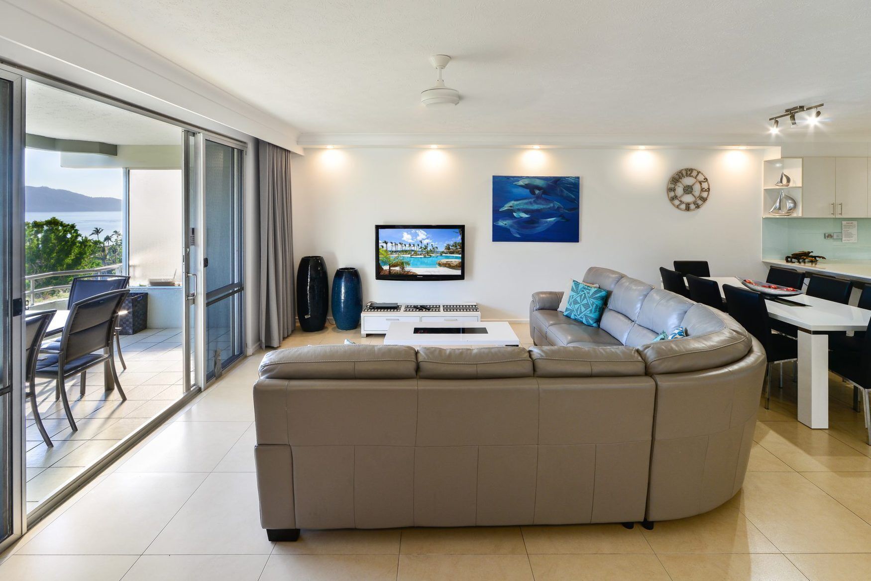 Ponciana 101 Hamilton Island Centrally Located 3 Bedroom, Plus Buggy