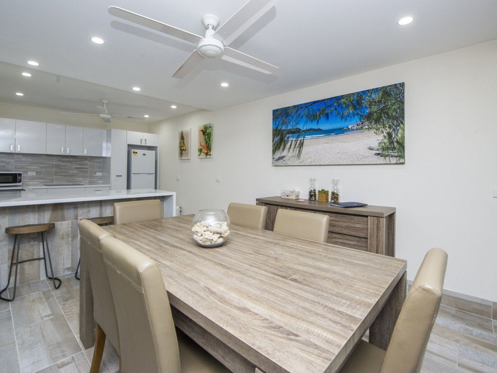 Island View Unit 2 / 40 Marine Parade