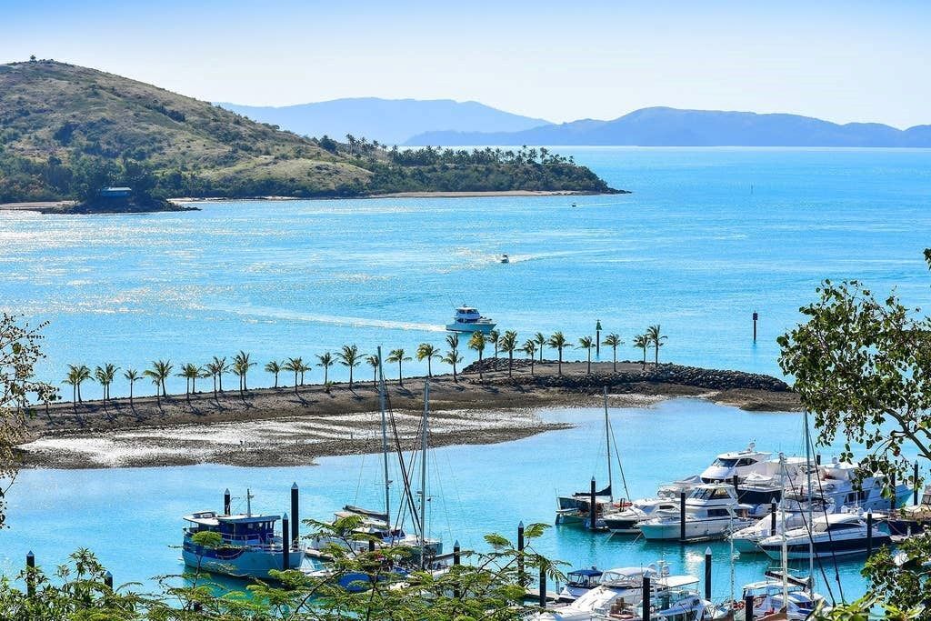 Point Blue - Beautiful House on Hamilton Island