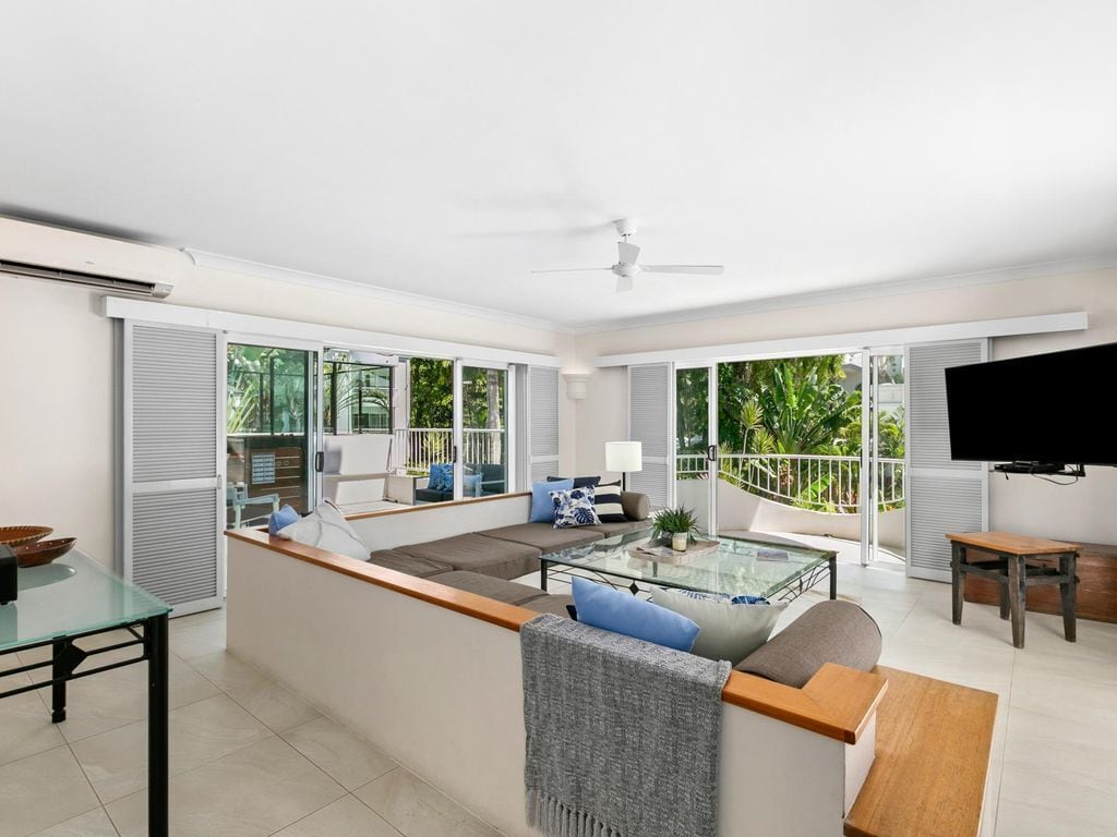 48 Alamanda, Palm Cove - Absolute Beachfront Apartment In Alamanda Resort With Private Pool