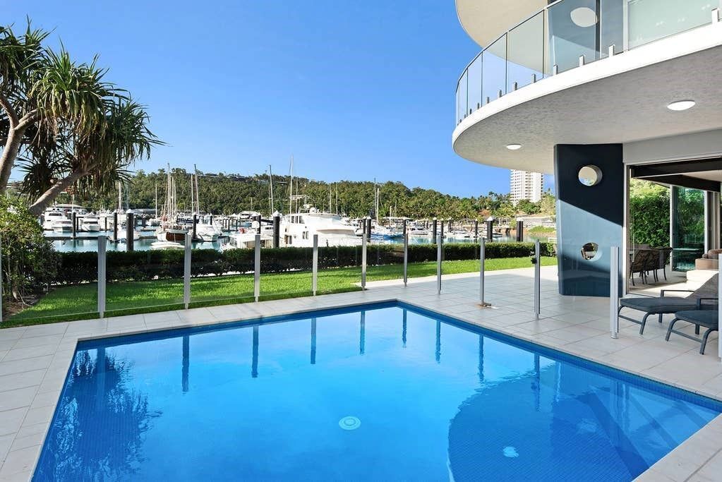 Pavillions 7 - Marina Front Apartment on Hamilton Island