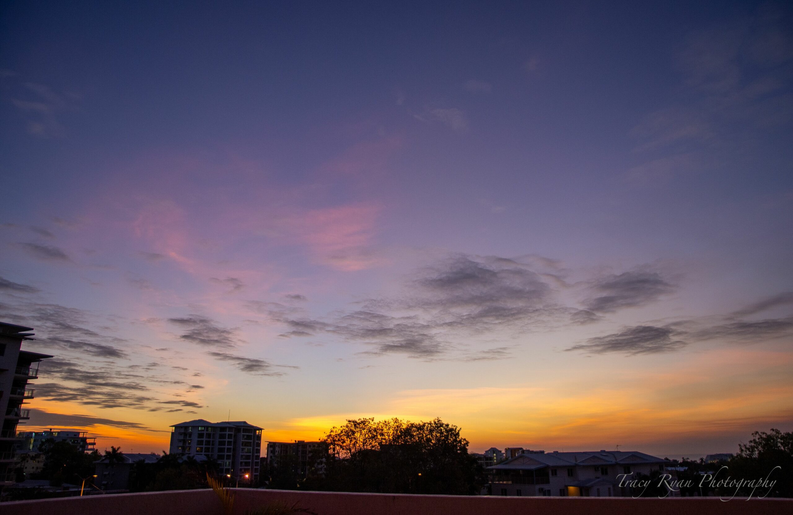 Sunset Over Mindil - Views & Welcome Brekkie