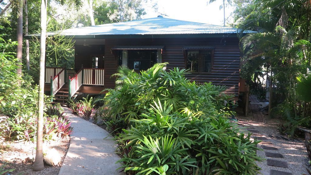 Calypso House – Arcadia, QLD