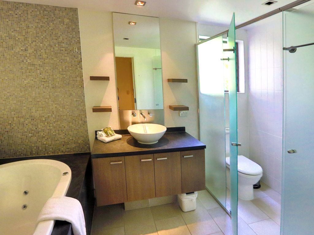 Violet | Private 4 Bed Apartment at Sea Temple