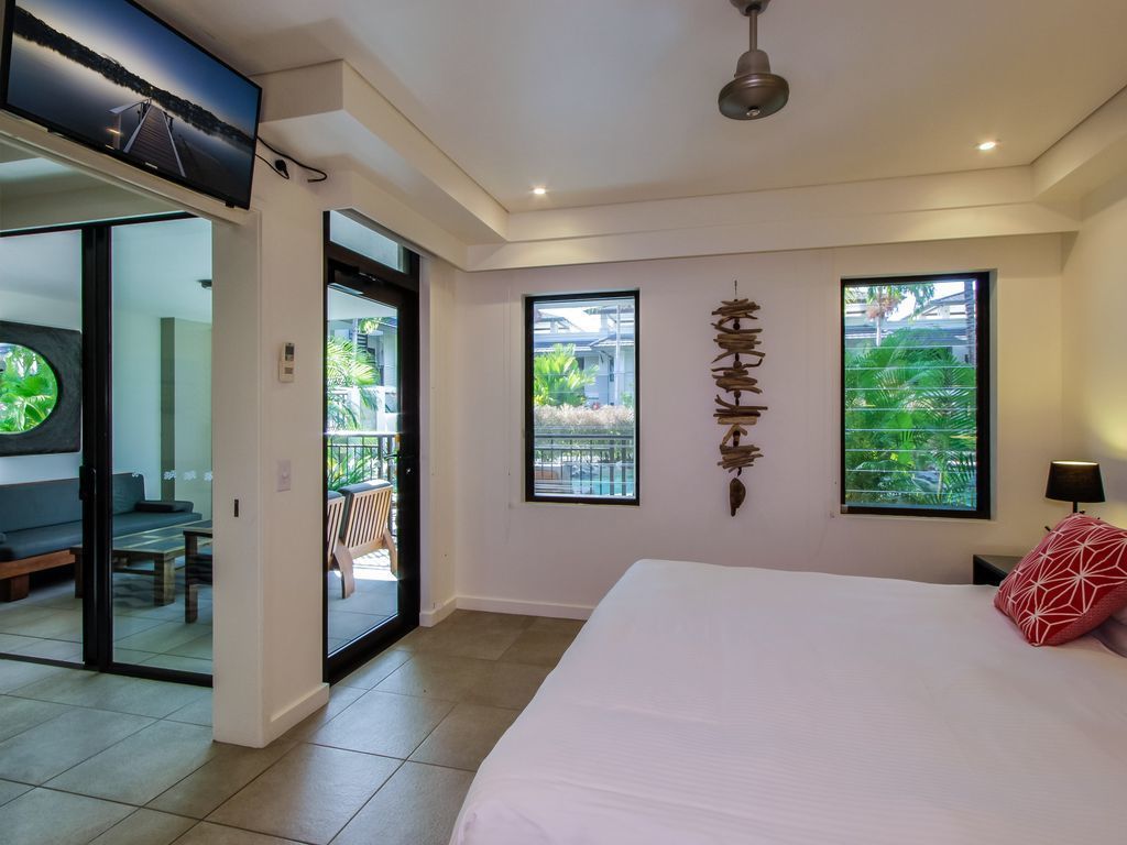 Swim Out 139 | Sea Temple Port Douglas